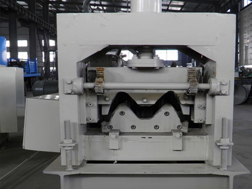 Highway Guardrail Roll Forming Machine